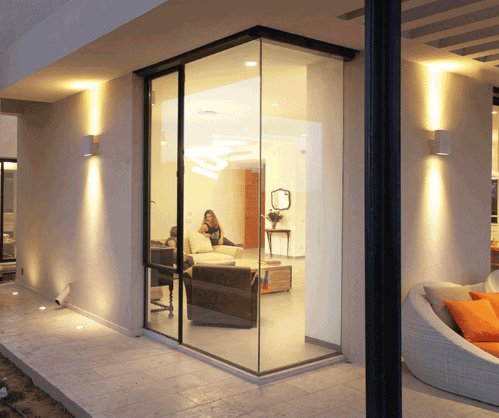 Verre &agrave; film PDLC commutable