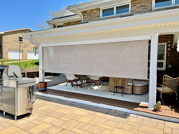 Comment choisir les meilleurs stores enrouleurs pour votre terrasse