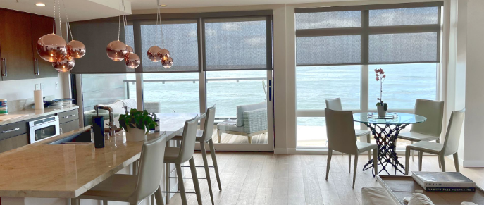Shades solaires pour les portes coulissantes en verre en 2025