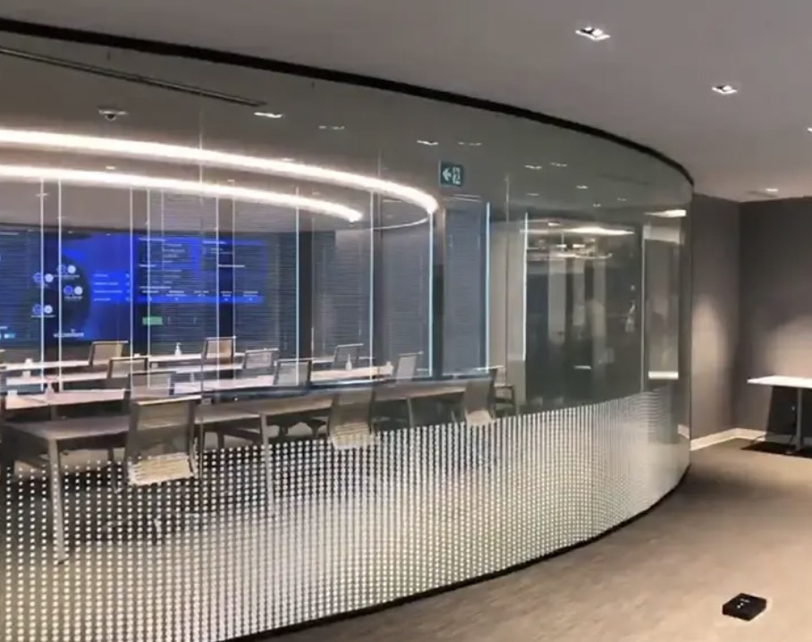 Conceptions dynamiques dans les films intelligents PDLC