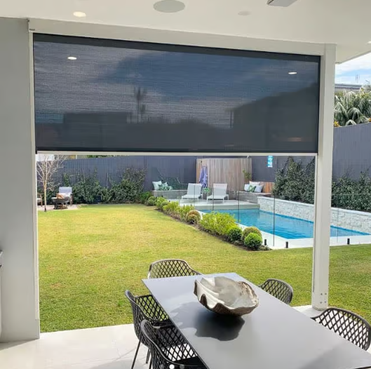 10 'x 8' Shade à rouleaux de patio extérieur
