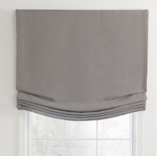 Blackout Roman Shade détendue